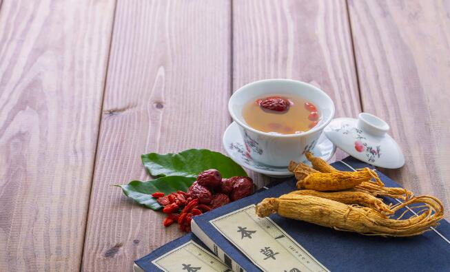 【独活药效与作用】独活中药功效与主治 - 独活中药苕药效是什么网